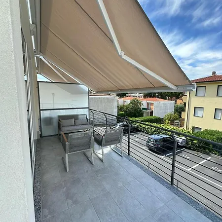Perla Con Terrazzo E 2 Posti Auto Apartmán Marina dʼAndora